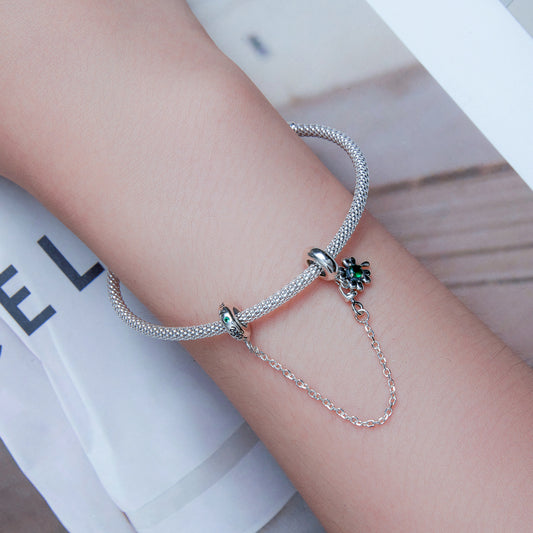 Şans Yoncalı Güvenlik Zinciri Charm