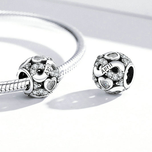 Nisan Ayı Charm