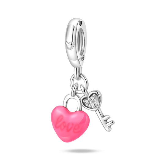 Kalp ve Anahtar Sallantılı Charm