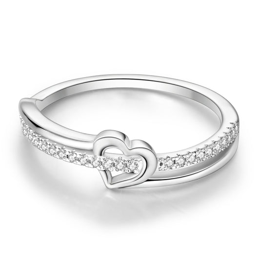 Işıltılı Kalp Motifli Yüzük