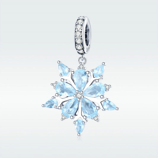 Kar Tanesi Sallantılı Charm
