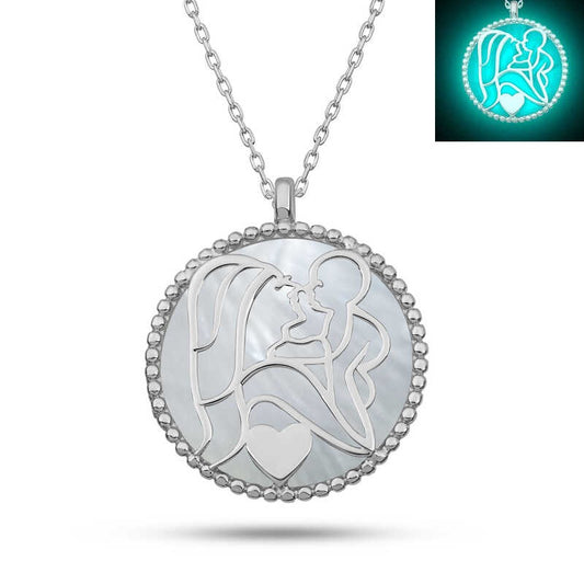 Anne ve Çocuk Sevgisi Kadın Gümüş Kolye