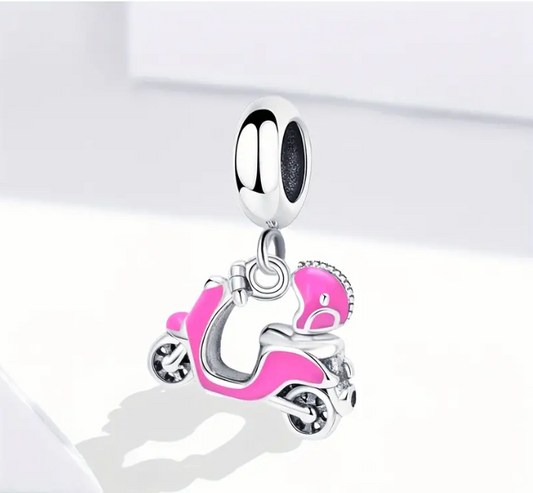 Pembe Scooter Sallantılı Charm